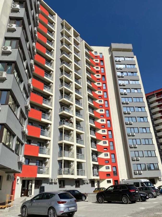 Renting Solutions Iulius Mall Iasi Bagian luar foto